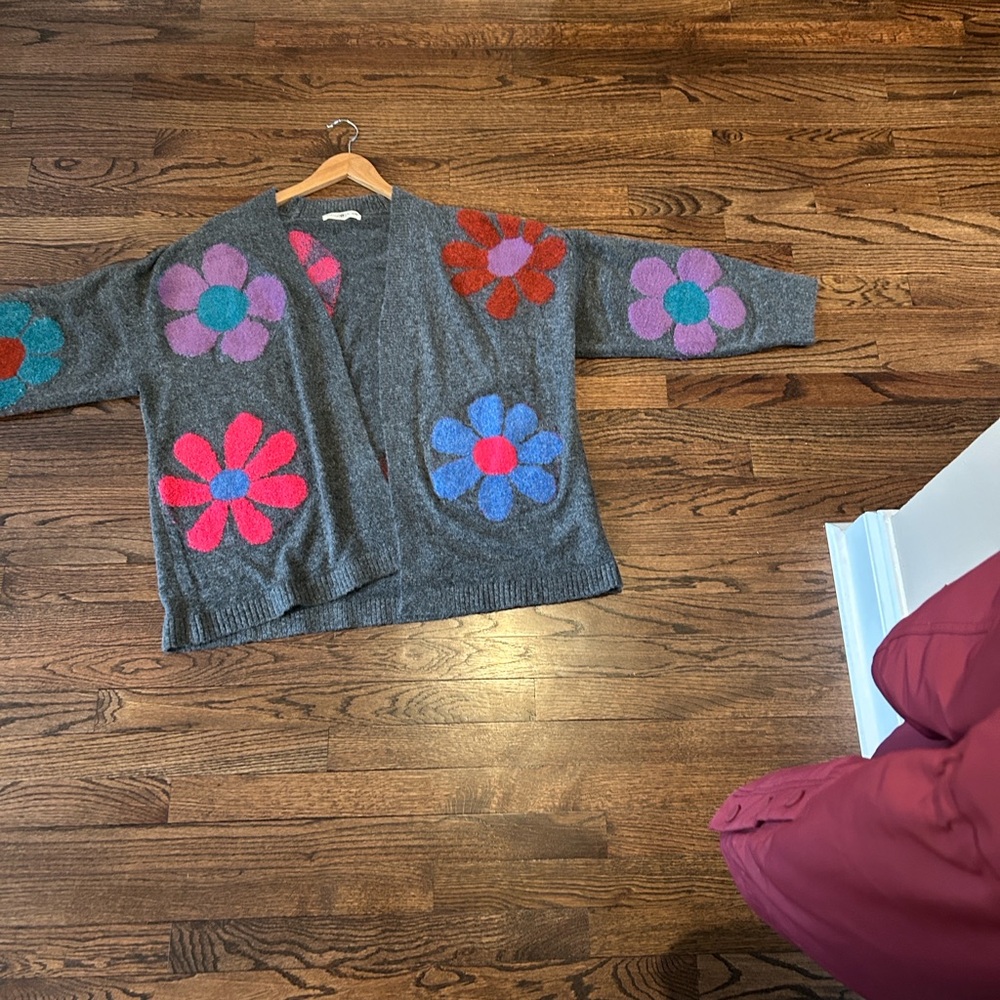 NATURAL LIFE Colorful Floral Gray Cardigan - Picture 7 of 9